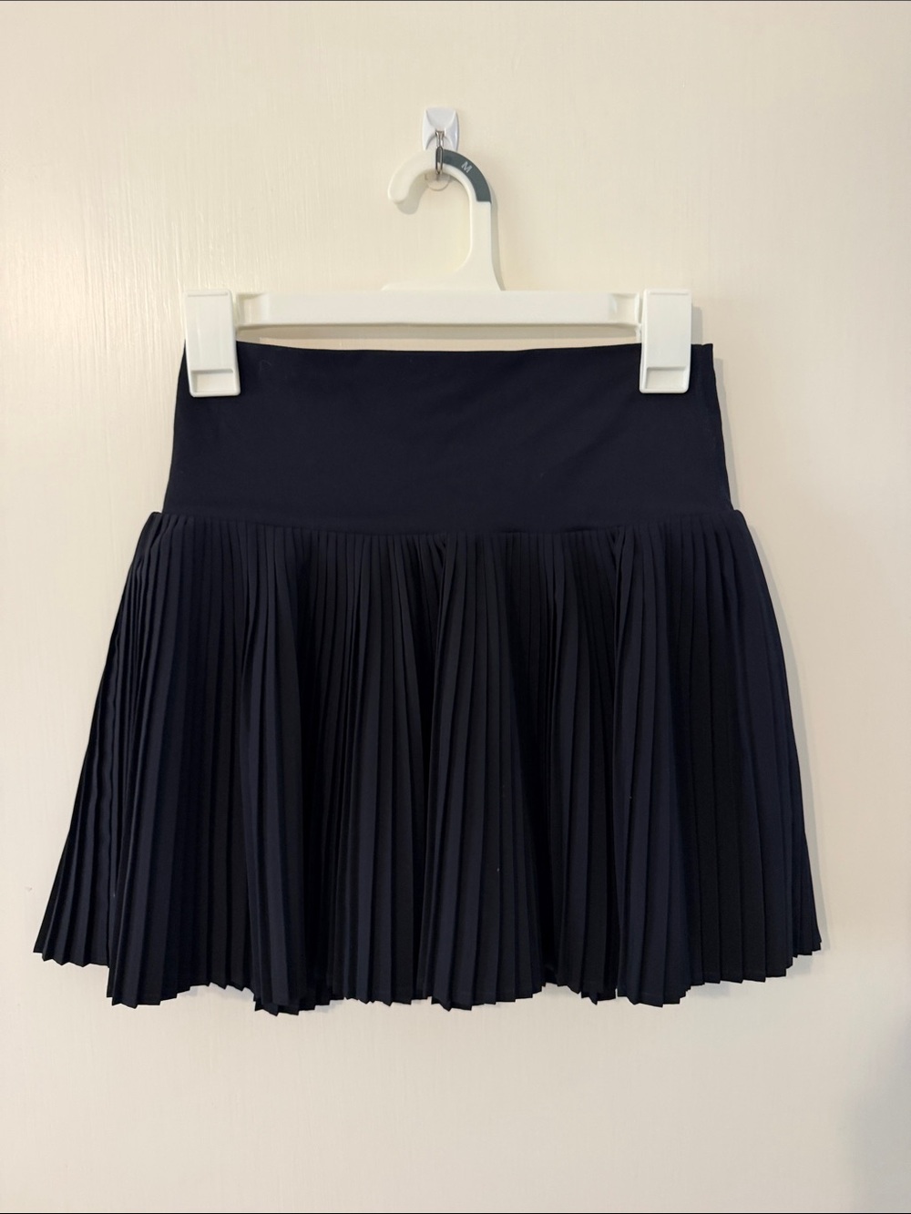 JoyLab Small black pleated tennis skirt